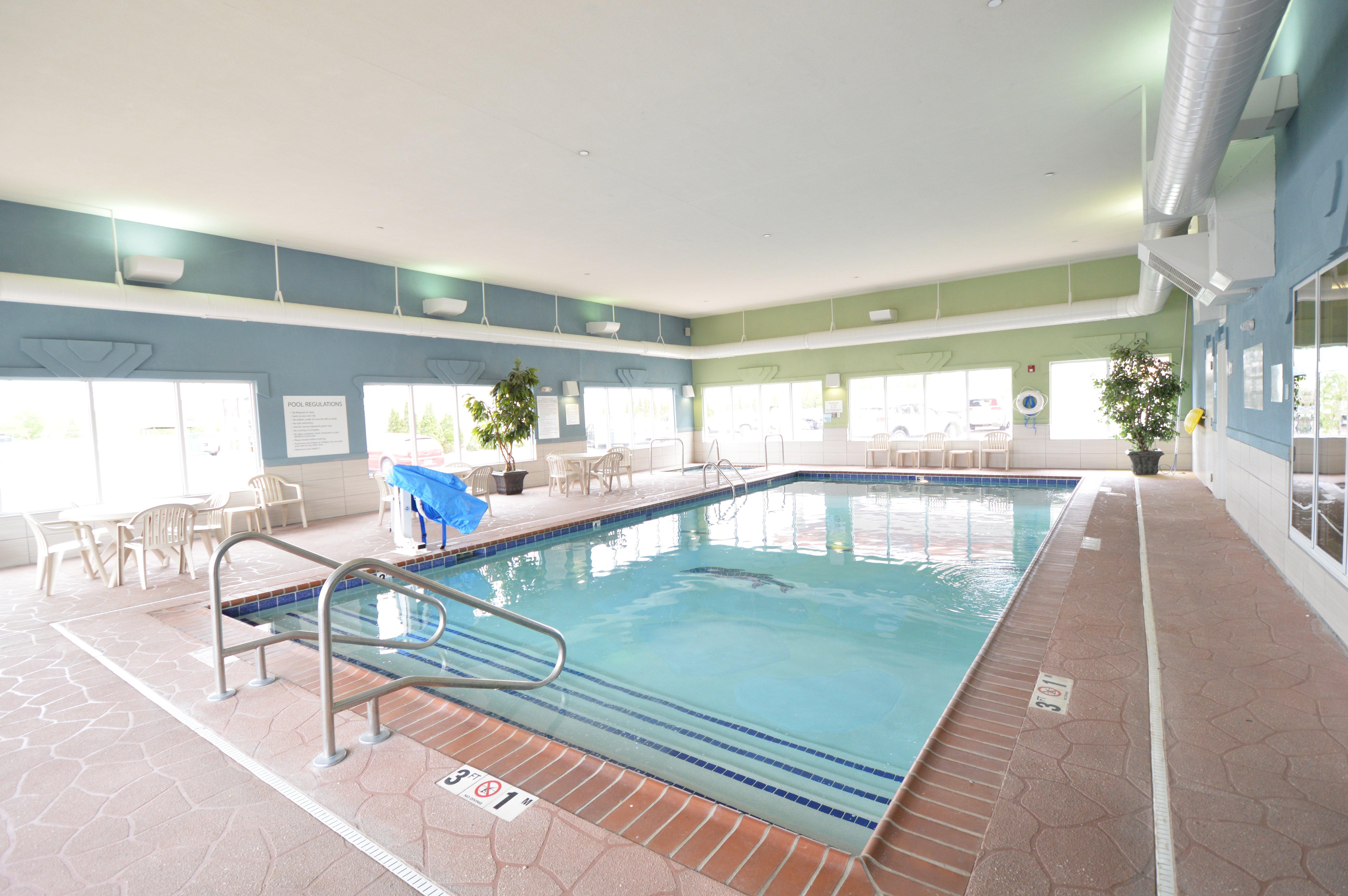 Holiday Inn Express Toledo-Oregon By Ihg Εξωτερικό φωτογραφία