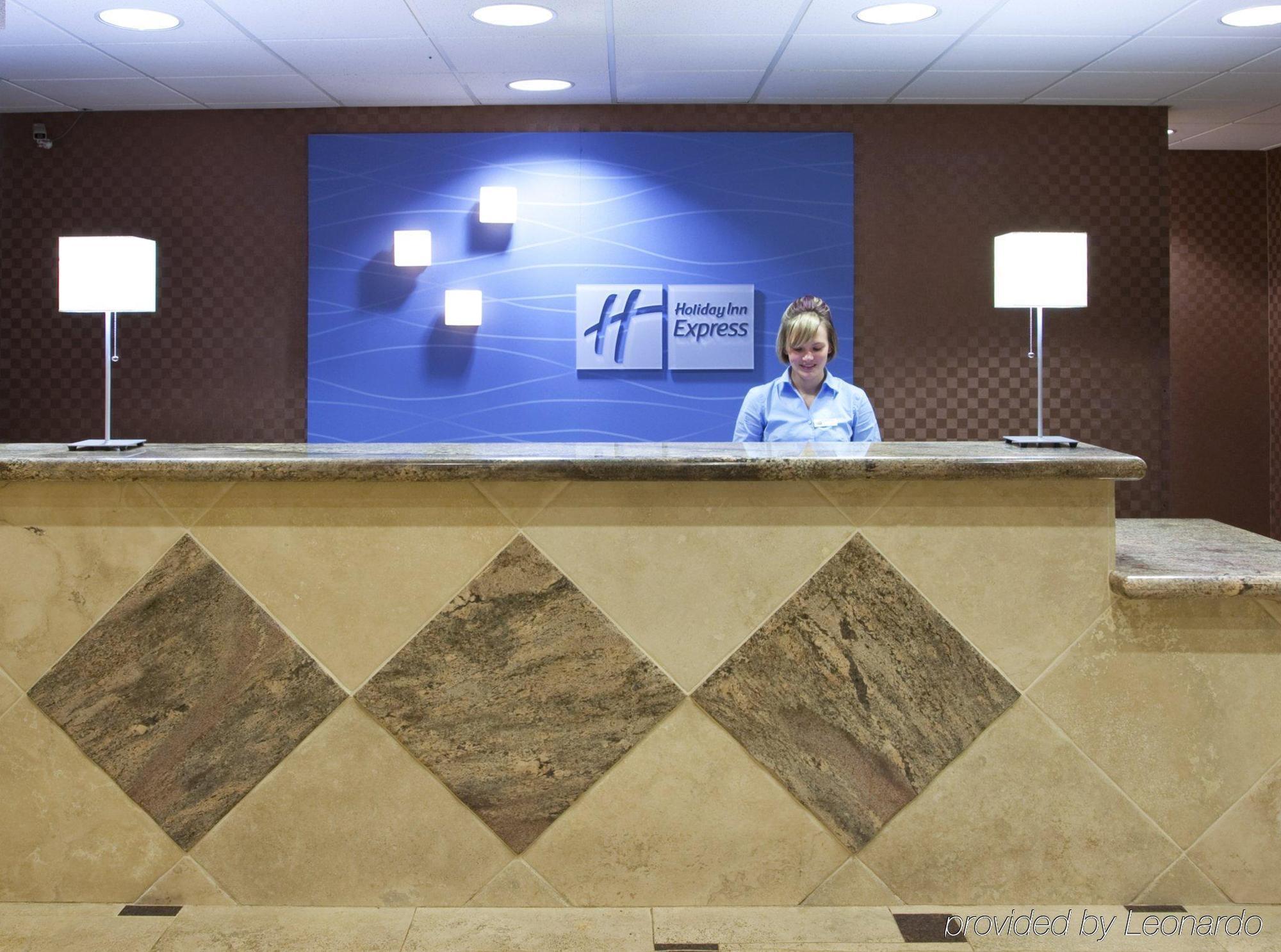 Holiday Inn Express Toledo-Oregon, An Ihg Hotel Εσωτερικό φωτογραφία